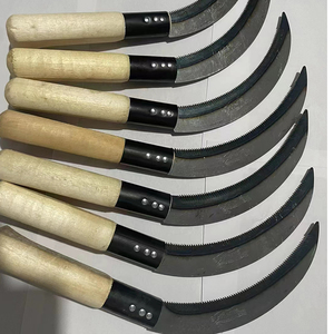 Faucille de jardin agricole multifonctionnelle Faucille mobile pour l'agriculture Manche en bois Crochet de récolte dentelé Faucille en dents de scie - Product Image 5