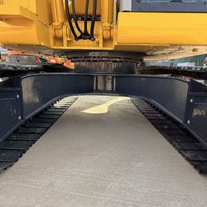 Excavatrice sur chenilles Komatsu PC128US-2 d'occasion, modèle 2022, engin de terrassement avec moteur, boîte de vitesses, pompe et roulement, à vendre - Product Image 3