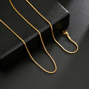 Cadena de serpiente de acero inoxidable chapada en oro de 18 quilates al por mayor, cadena de serpiente delgada y lisa para colgante, cadena para bricolaje - Product Image 1