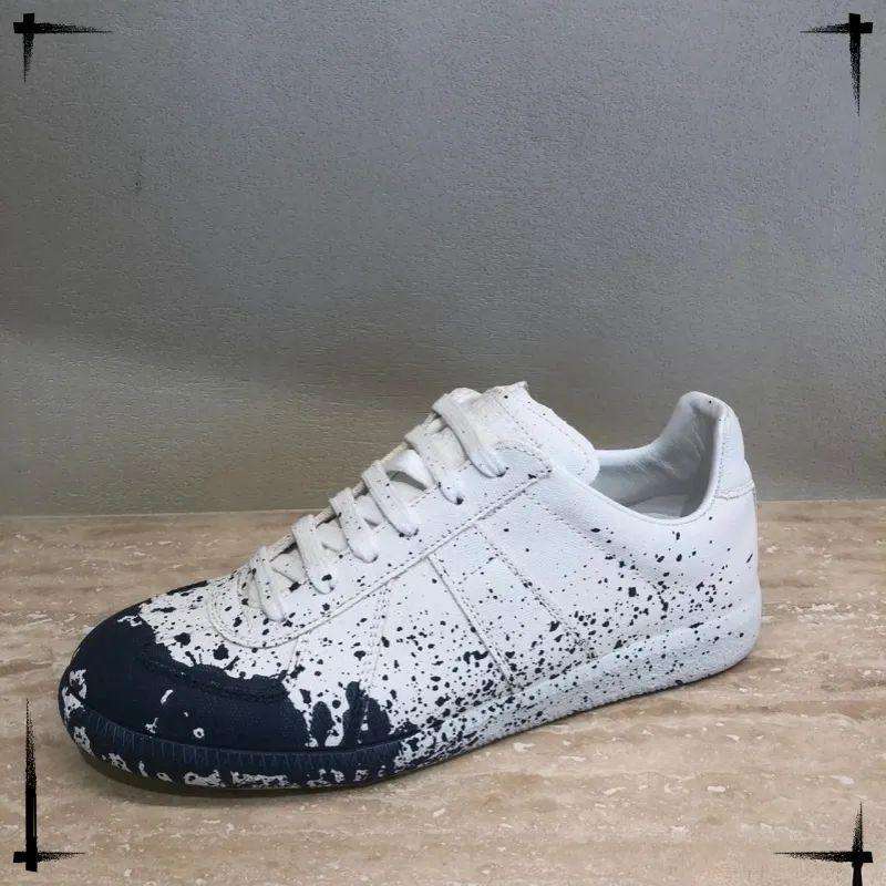 White splashed ink-59