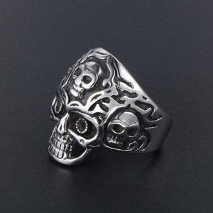 Skull <b>Ring</b> Men's <b>Titanium</b> Steel Retro Rock Hip Hop Skeleton Design SA540 - Product Image 4