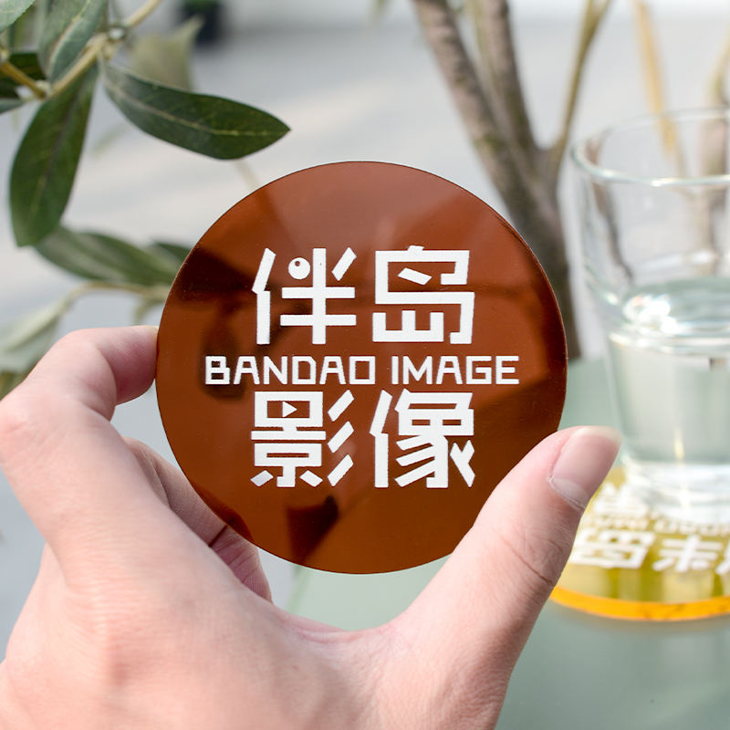 สีเหลืองชา