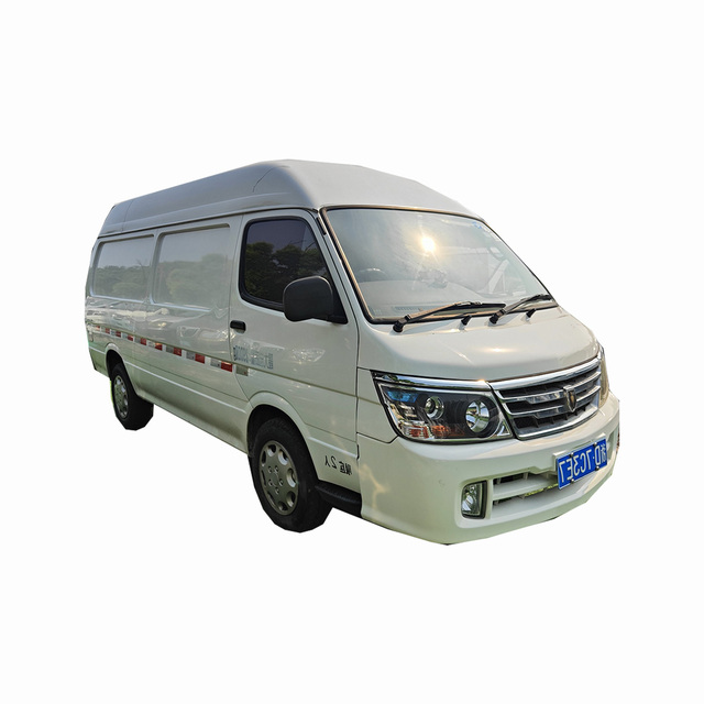 China Cheap Jinbei Hiace Cargo Transit Van 2.0L Gasoline 103 Horsepower Delivery Van Prices