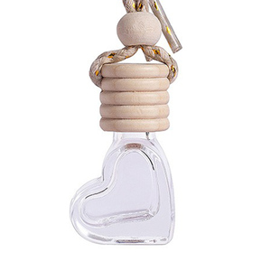 Mini botella de Perfume de vidrio portátil con forma de corazón de 6ml, difusor de Perfume colgante para coche de aromaterapia con tapa difusora de madera - Product Image 1
