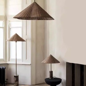 Lámpara de Pie de Madera Maciza Estilo Wabi Sabi, Madera de Nogal, Estilo Chino Moderno Vintage, Fuente de Luz LED, para Sala de Estar o Estudio - Product Image 4