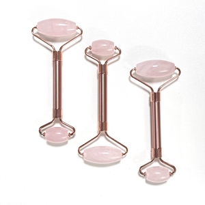 Rouleau facial en quartz rose 100% pierre naturelle, qualité C, vente directe d'usine, outil de massage, rouleau de jade pour le visage - Product Image 1