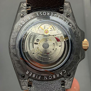 <span class=keywords><strong>Montre</strong></span> mécanique automatique pour homme, haute qualité, boîtier en fibre de carbone vintage, cadran lumineux, bracelet en nylon 20 mm, luxe, hip hop, verre saphir - Product Image 2