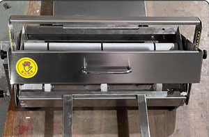 Machine à rouler la pâte manuelle portable en acier inoxydable JUNLAN avec une capacité de 10 pièces/minute <span class=keywords><strong>pour</strong></span> les croissants et les pâtisseries, usage domestique - Product Image 3