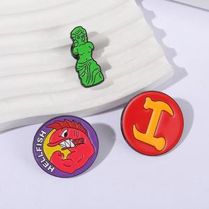 เข็มกลัดเคลือบลายการ์ตูนตลก ปลาบิน ปลาเยลลี่ วีนัส โลหะ สำหรับติดเสื้อ กระเป๋าเป้ ของขวัญสำหรับเพื่อน - Product Image 1