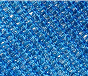 Filet d'ombrage bleu en PEHD haute résistance, résistant aux UV, pliable, respirant et durable pour l'ombrage des jardins et la protection des piscines (filet anti-feuilles) - Product Image 1