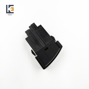 Cargador de coche KEDI con puertos USB tipo A duales, carga rápida de 12V a 5V para vehículos Toyota - Product Image 4