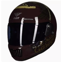 Les accessoires de moto, les casques pour animaux de compagnie, les casques de petite tête de moto conviennent à la décoration et attirent l'attention
