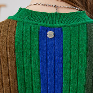 2024 vente chaude femmes couleur bloquant et dégradé rayé avec un pull pull col rond tricots - Product Image 5