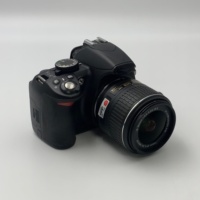 Cámara DSLR Nikon D5600 usada + lente 18-55VR, cámaras digitales de video HD, cámara de fotografía de nivel básico con sensor CMOS y Wi-Fi.