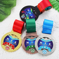 Ensemble de médailles de natation multicolores, médailles personnalisées en alliage de zinc avec logo en émail et ruban pour les compétitions de natation