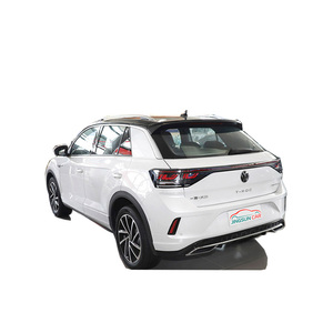 <span class=keywords><strong>Volkswagen</strong></span> <span class=keywords><strong>T</strong></span>-<span class=keywords><strong>Roc</strong></span> Usata, Veicolo a 5 Posti, <span class=keywords><strong>Auto</strong></span> a Benzina, SUV Compatto, <span class=keywords><strong>Auto</strong></span> di Seconda Mano - Product Image 1