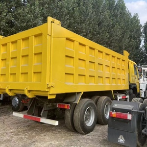 Camion à <span class=keywords><strong>benne</strong></span> basculante Howo 6x4 8*4 d'occasion 371 375 Camion à <span class=keywords><strong>benne</strong></span> basculante 336hp Euro2 euro3 LHD RHD - Product Image 4