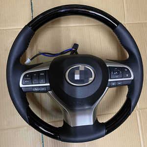 Ensemble complet de volant amélioré pour Lexus LX570 avec boutons multifonctions - Product Image 5