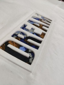 Camisetas gráficas de gran tamaño personalizadas, camisetas de mujer con logotipo personalizado, <span class=keywords><strong>camiseta</strong></span> impresa en relieve 3D - Product Image 3