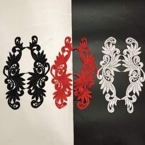 Motivo di Applique <span class=keywords><strong>in</strong></span> <span class=keywords><strong>pizzo</strong></span> <span class=keywords><strong>nero</strong></span> solubile <span class=keywords><strong>in</strong></span> acqua brillante per abito da sposa LT20438 - Product Image 4