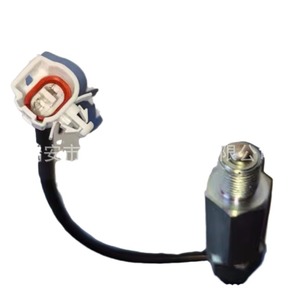 สวิตช์ไฟถอยหลังสำหรับรถบรรทุกโฟตอน กล่องเกียร์ว่านหลี่หยาง รุ่น WK-36-6G120 อะไหล่ทดแทน - Product Image 1