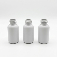 Bouteilles d'échantillons de shampoing personnalisées à marque privée 30 ml en PEHD, petits contenants de voyage jetables pour le lavage des cheveux pour hôtel