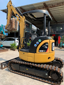 รถขุดตีนตะขาบขนาดเล็ก CAT 303C CR มือสอง น้ำหนัก 3.3 ตัน นำเข้าจากญี่ปุ่น ชั่วโมงการทำงานต่ำ เหมาะสำหรับพื้นที่แคบ - Product Image 2