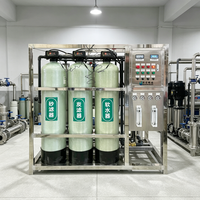 Équipement de purification d'eau industriel 500-1000 LPH, système d'osmose inverse, machine de purification d'eau pure, station de traitement d'eau RO