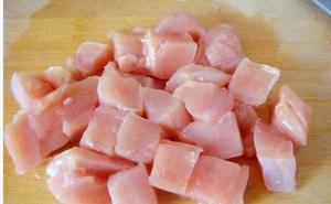 Equipo de cocina automático, mesa de carnicero, máquina cortadora de sierra de cinta para carne congelada de vaca y cerdo - Product Image 6