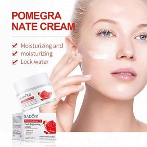 <span class=keywords><strong>Crema</strong></span> Facial Coreana al por Mayor de Granada Fresca, Iluminadora, con Aloe Vera y Vitamina C, Hidratante y Humectante, ODM - Product Image 2