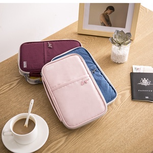 Bán Buôn Xách Tay Thuận Tiện Không Thấm Nước Polyester RFID Khối Du Lịch Vé Hộ Chiếu Ví - Product Image 6
