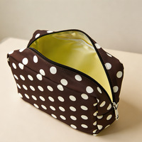 Sac cosmétique personnalisé avec logo GWP, sac en polyester, cadeau promotionnel d'entreprise, sac de maquillage pour salon professionnel, vente en gros