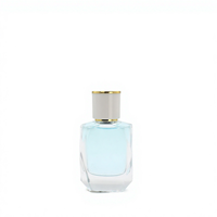 Flacon de parfum en verre fait main avec bouchon en liège, colliers, insert en galet, design heptagonal, capacité en litres, finition dégradée