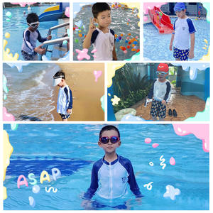 ชุดว่ายน้ำเด็กชาย JH22202 แขนยาวสองชิ้น ป้องกันรังสียูวี ลายสับปะรด กางเกงขาสั้น สีขาวน้ำเงิน - Product Image 5