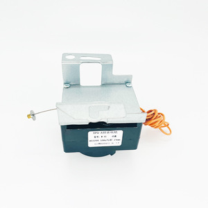 Motor de Drenaje Xpq-A W-10 220V 50Hz 23mm de Carrera para Uso Comercial - Product Image 1