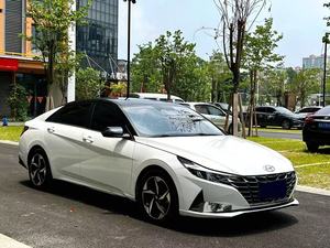 <span class=keywords><strong>Hyundai</strong></span> <span class=keywords><strong>Elantra</strong></span> <span class=keywords><strong>2021</strong></span> 1.5L Sport Sedán, Alto Rendimiento, <span class=keywords><strong>Turbo</strong></span>, Todoterreno, Caja de Cambios Automática, Asientos de Cuero, Cámara Trasera, Neumáticos R17 - Product Image 2