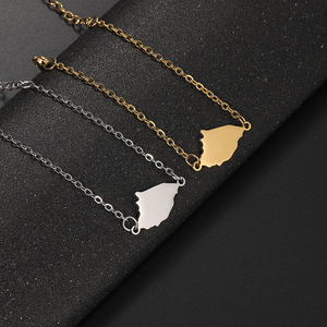 Parure de bijoux pour femme en acier inoxydable plaqué or 18 carats, comprenant un collier avec pendentif carte de La <span class=keywords><strong>Digue</strong></span> (Seychelles) et un bracelet - Product Image 1