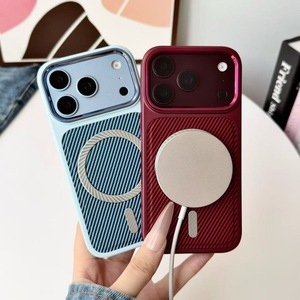 Coque de téléphone XP039 en fibre de carbone à fixation magnétique, compatible avec iPhone 18 Pro Max, nouvelle coque iPhone 17 16 Pro avec grand fenêtre et anneau miroir métallique - Product Image 5