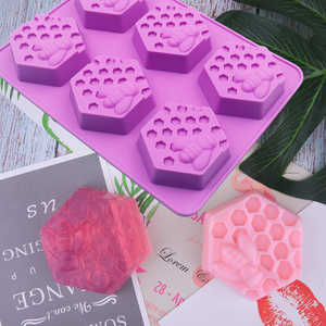 Moule à savon en silicone de haute qualité en forme d'abeille, <span class=keywords><strong>prix</strong></span> d'usine, moule hexagonal réutilisable pour savon artisanal et desserts - Product Image 4