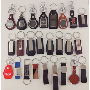 Porte-clés en cuir personnalisés avec logo, gravure laser en gros, pour publicité, cadeaux d'affaires, en cuir et métal, design de luxe - Product Image 5