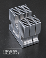 Boîtier métallique sur mesure de haute précision usiné CNC, pièces de fraisage en aluminium argenté pour équipement électronique