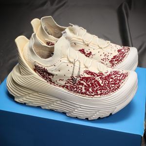 Zapatillas Deportivas HOKAS de Alta Calidad Unisex con Suela Gruesa y Ligera, Zapatillas Casuales con Amortiguación y Suela Suave para Baloncesto - Product Image 1