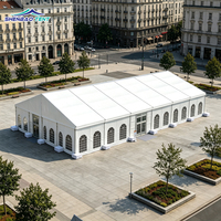 Tentes de réception en aluminium robustes et imperméables pour événements en plein air, pour 300, 500 ou 1000 personnes