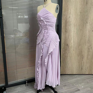 <span class=keywords><strong>Robe</strong></span> <span class=keywords><strong>longue</strong></span> <span class=keywords><strong>d</strong></span>'été sans manches pour femme, style européen, <span class=keywords><strong>d</strong></span>écontractée, avec fente, volants, bretelles plissées et col licou, coupe trapèze - Product Image 6
