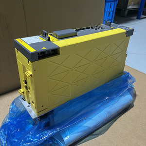Amplificateur servo FANUC A06B-6114-H210 SERIES SERVO DRIVE - Product Image 4