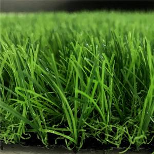 <span class=keywords><strong>Rouleau</strong></span> de <span class=keywords><strong>gazon</strong></span> artificiel résistant à l'usure de 40mm Installation facile <span class=keywords><strong>Gazon</strong></span> synthétique pour mariage et jardin - Product Image 4