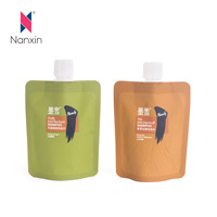 Les sacs réutilisables portatifs faits sur commande de boisson tiennent debout des poches en plastique de bec pour l'emballage liquide de boissons