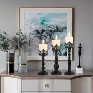 Ensemble de 3 bougeoirs de style européen, cadeau de mariage, couronne ajourée, bougeoir vintage en fer, accessoires pour dîner aux chandelles - Product Image 1