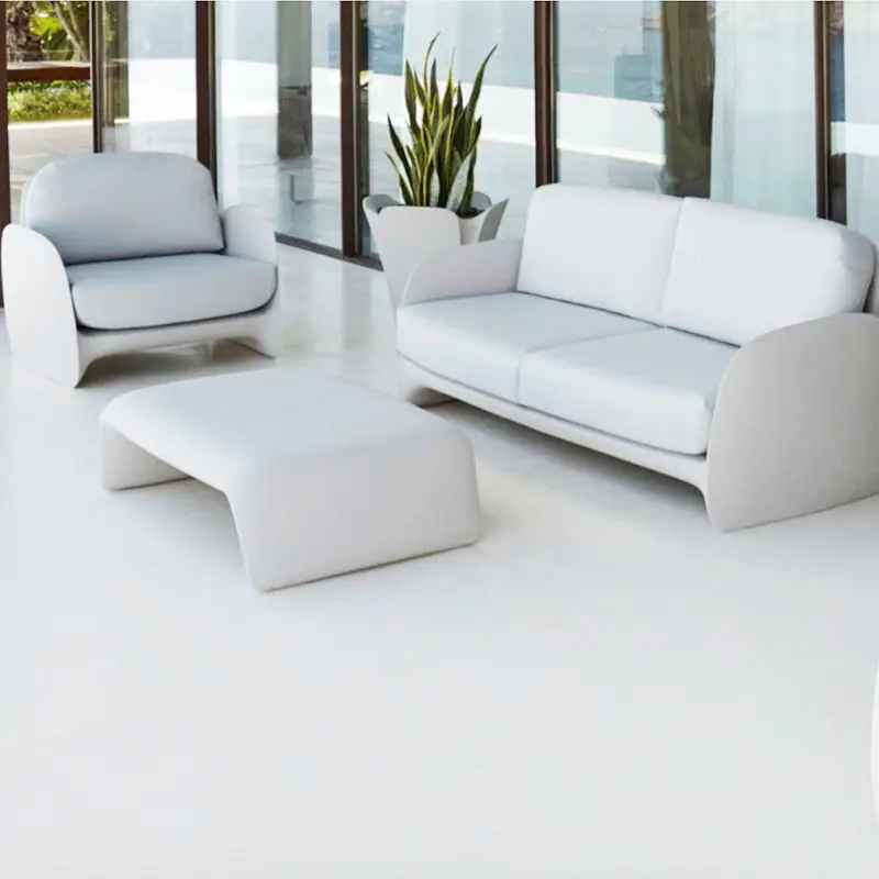 Sofá de jardim de fibra de vidro luxuoso, espreguiçadeiras, mesa de centro, design moderno, pátio, casa, hotel, conjunto de móveis de exterior FRP