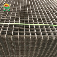 Chine Fabrication 40X40X1.5X2200mm Cadre Panneau de clôture de confidentialité Grillage soudé avec panneau de clôture encadré à trou carré